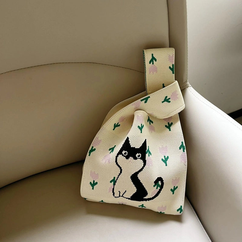 Women's Small Polyester Cartoon Heart Shape Basic Vintage Style Open Handbag