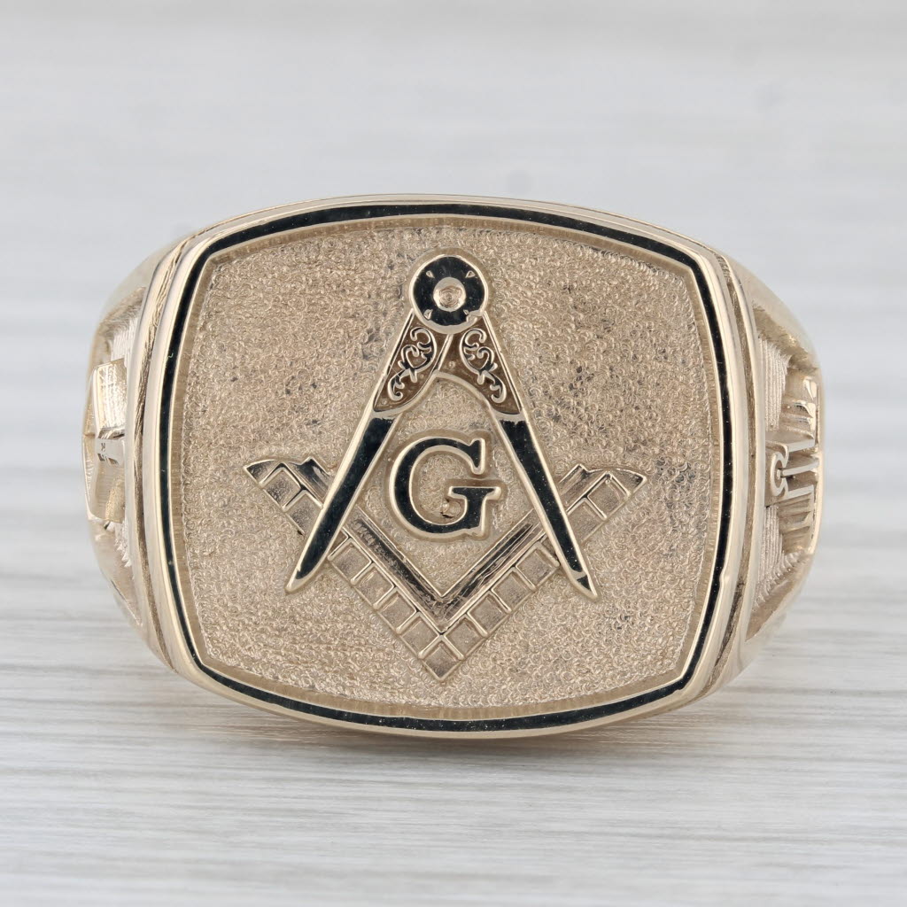 Masonic Signet Ring 10k Yellow Gold Size 16.75 Square Compass Trowel Plumb