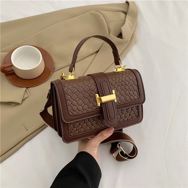 Women's Medium Pu Leather Solid Color Vintage Style Classic Style Flip Cover Crossbody Bag