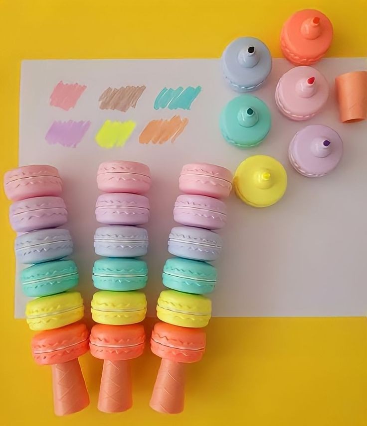 MACARONS SHAPE HIGHLIGHTER