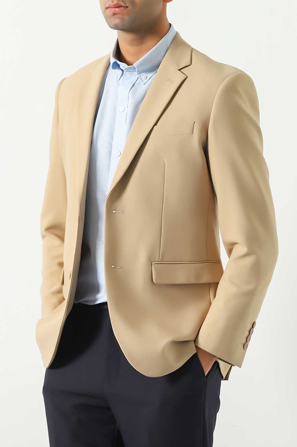 TAILORED FIT BLAZER