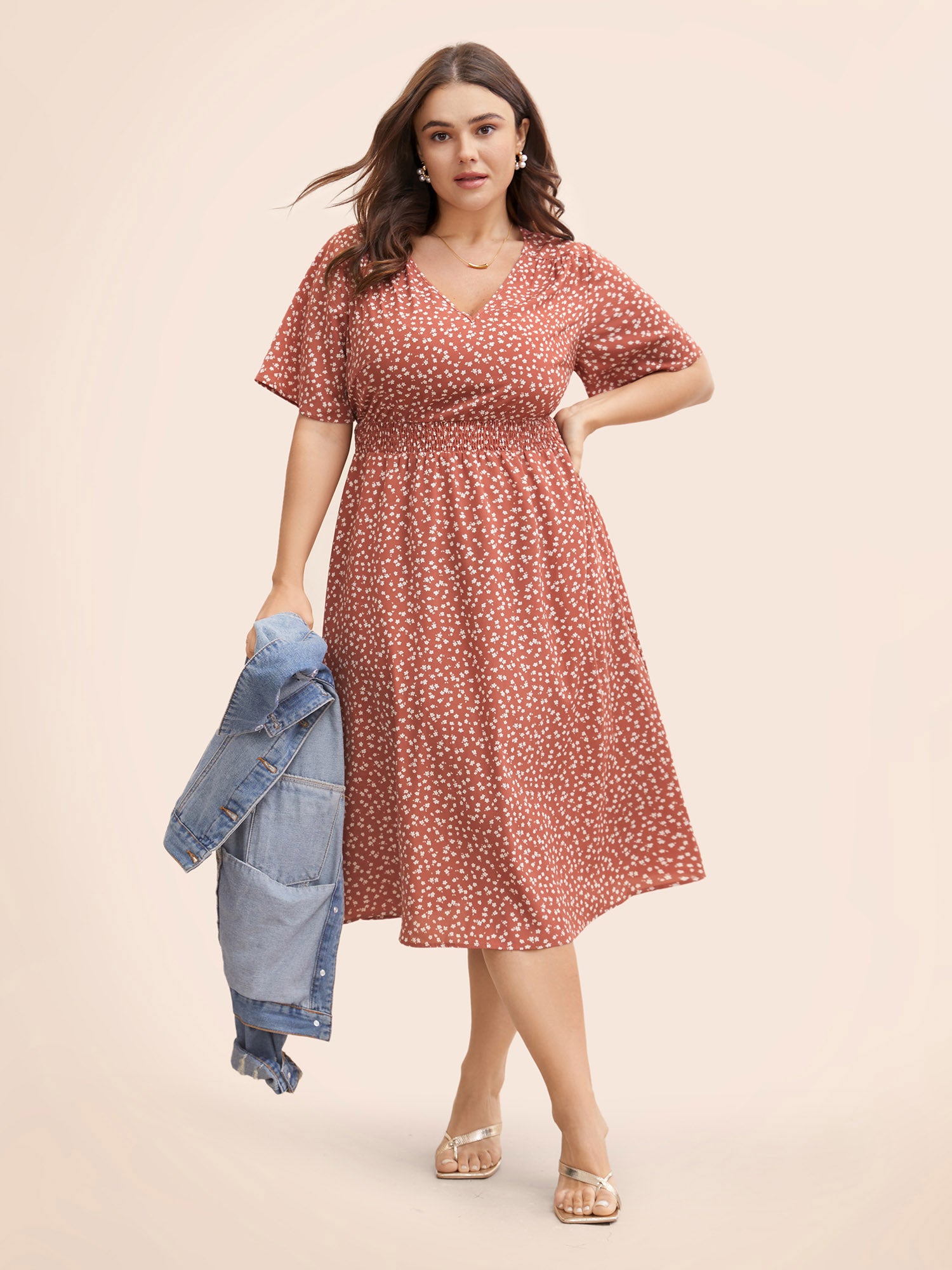 Ditsy Floral Shirred Ruffle Sleeve Midi Dress