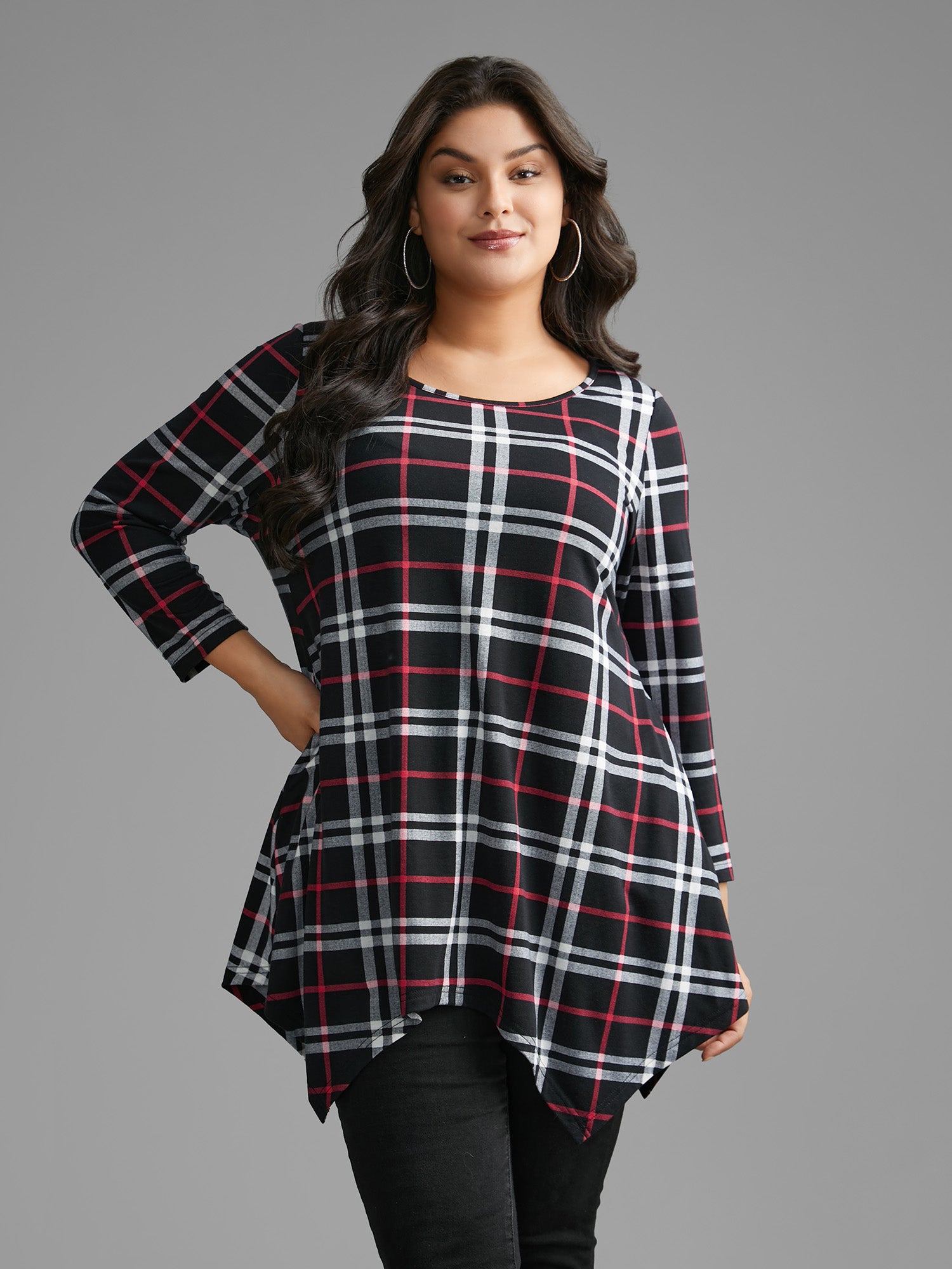 Plaid Asymmetrical Hem Pocket T-shirt