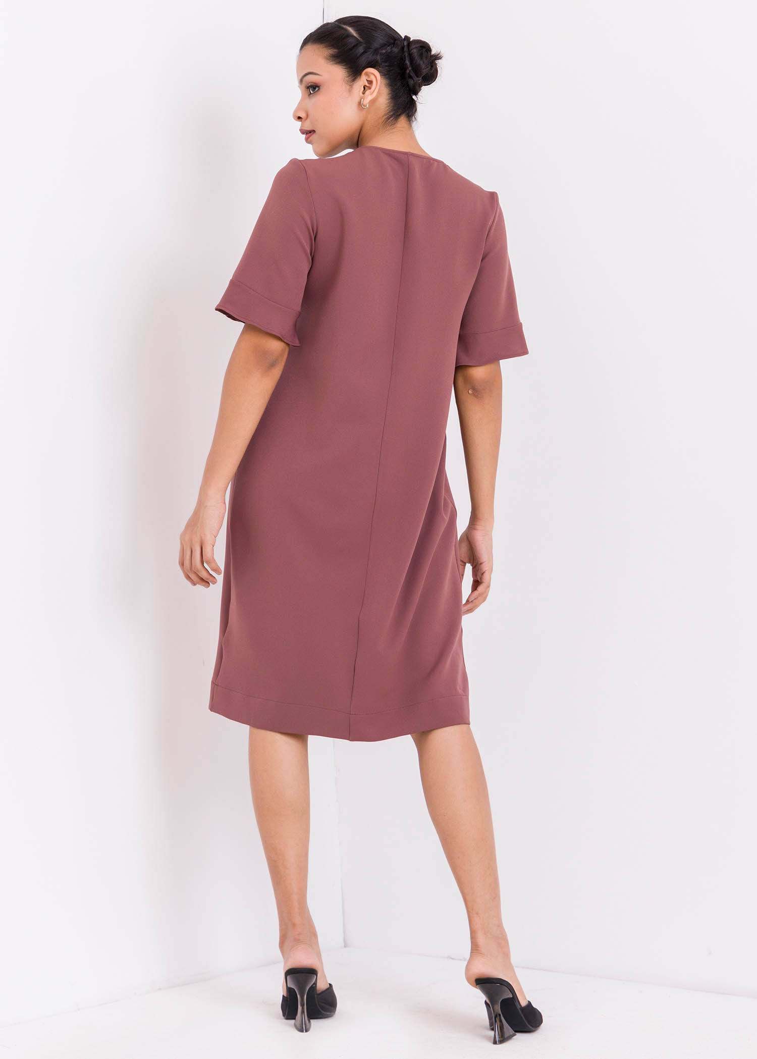 V Neck Dress With Flounce Sleeve