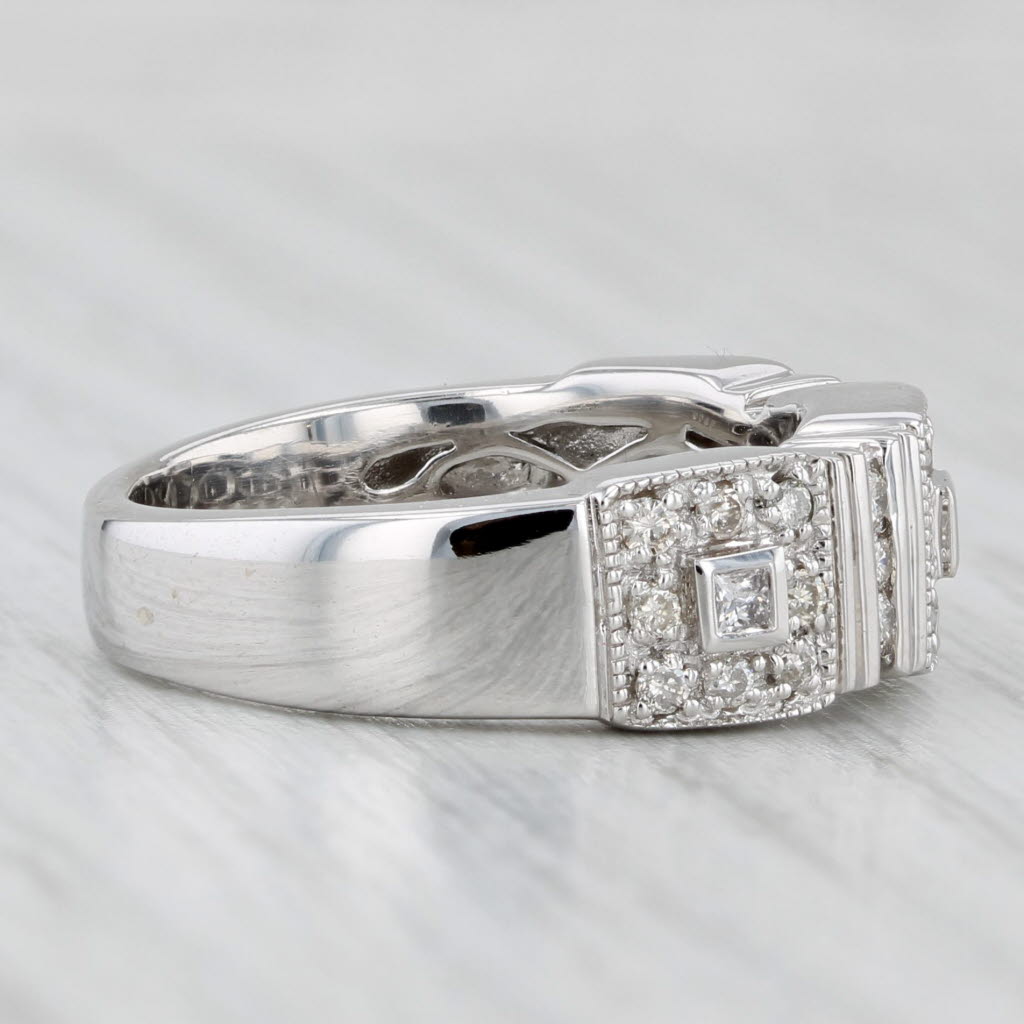 0.48ctw Diamond Halos Ring 14k White Gold Size 6.75