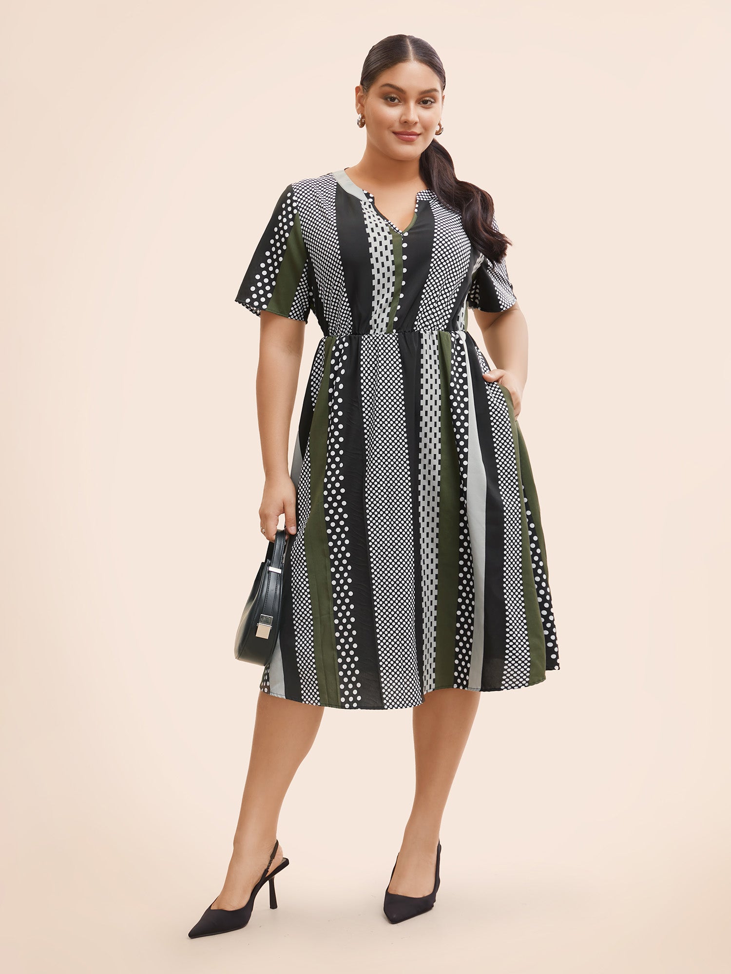 Notched Geometric Patchwork Contrast Midi Dress