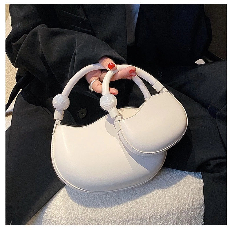 Unisex Medium Pu Leather Solid Color Vintage Style Streetwear Dumpling Shape Zipper Crossbody Bag