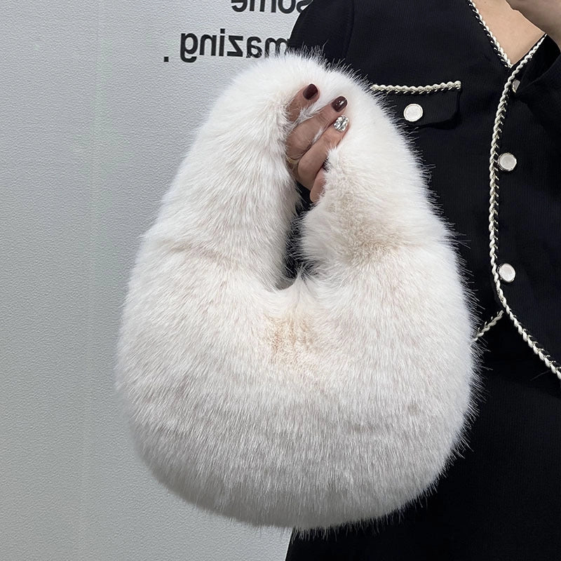 Women's Leather Solid Color Streetwear Semicircle Magnetic Buckle Clutch Bag