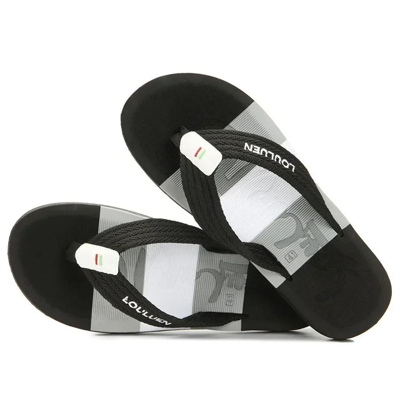 Cricsball mules Men  High Quality Flip Flops Men Beach Slippers Fashion Outdoor Flip Flops Casual Breathable Slippers for Men New Sandals 2024