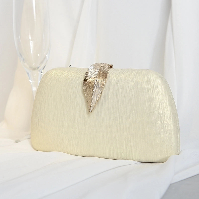 White Red Blue Pu Leather Solid Color Shell Evening Bags