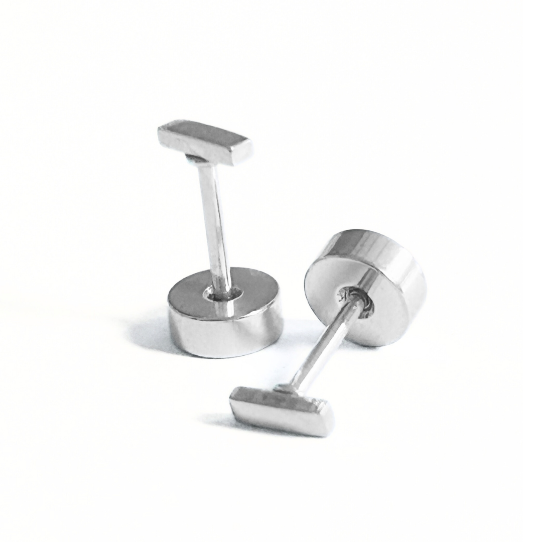 Tiny bar studs - Silver