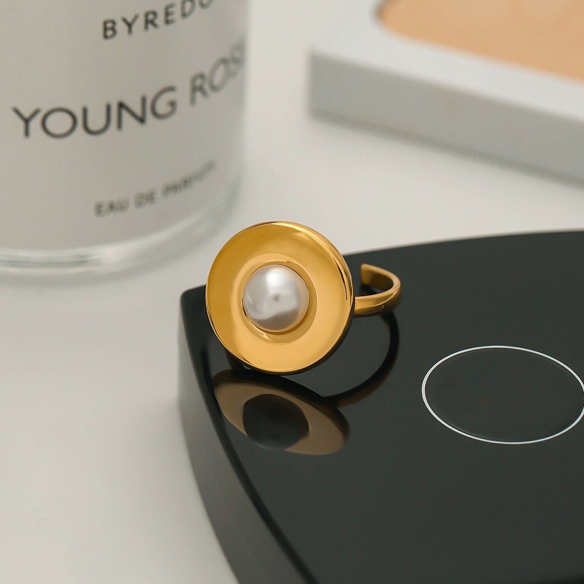 Titanium Steel Pearl Ring Female Niche Design Ring Stainless Steel Rings