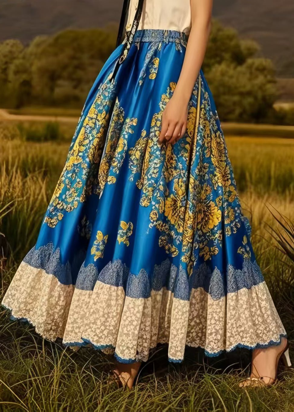 Boutique Blue Print Exra Large Hem Silk Skirt Spring