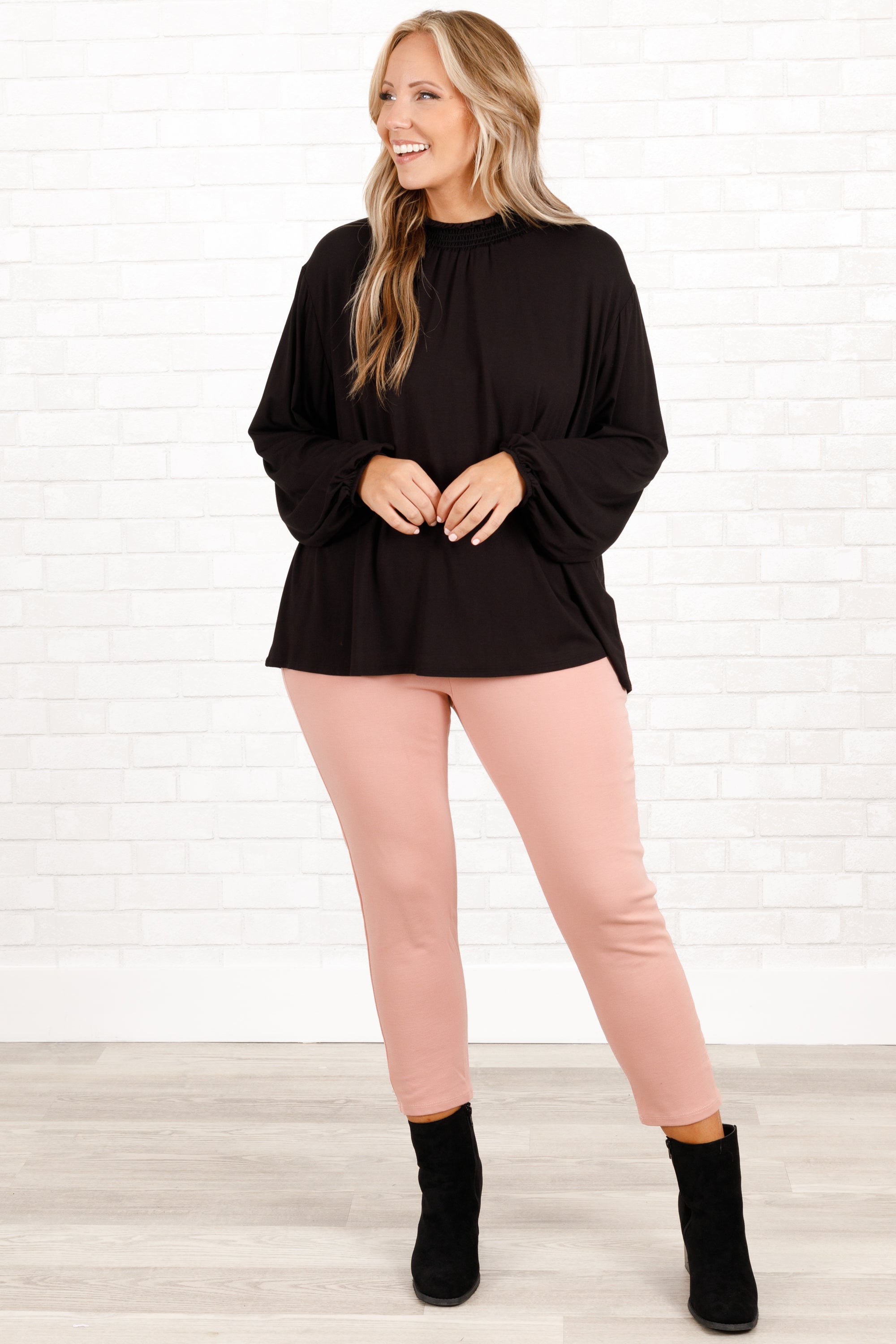 She Don't Like The Lights Top. Black