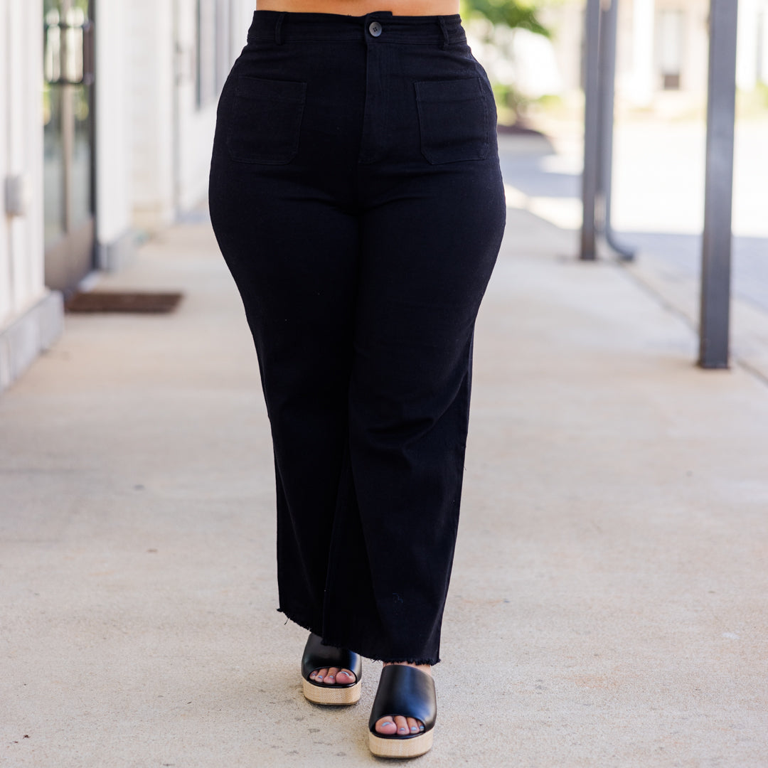 Girl On The Go Jeans. Black