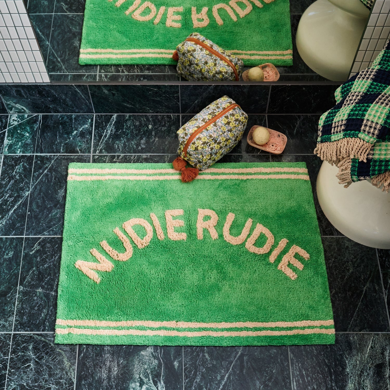 Nudie Bath Mat - Apple