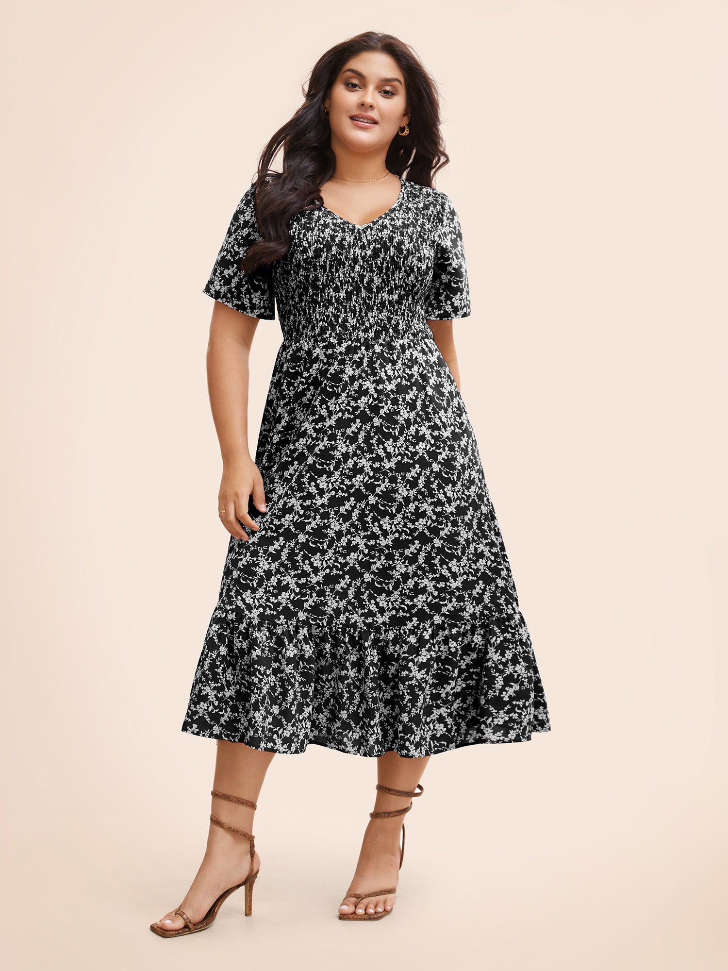 Ditsy Floral Shirred Ruffle Hem Dress