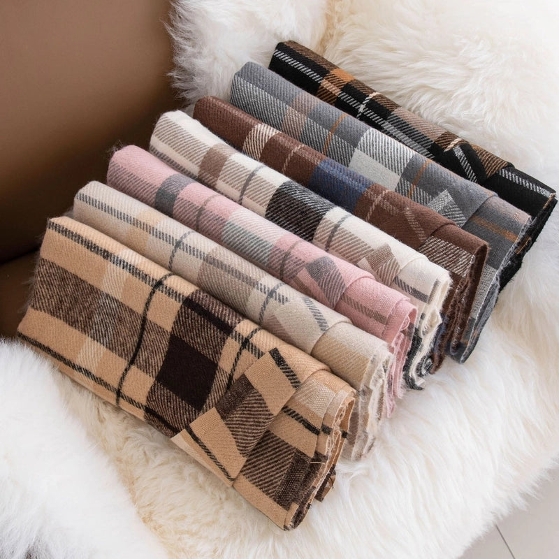 Women's Elegant Minimalist Plaid Imitation Cashmere Tassel Scarf