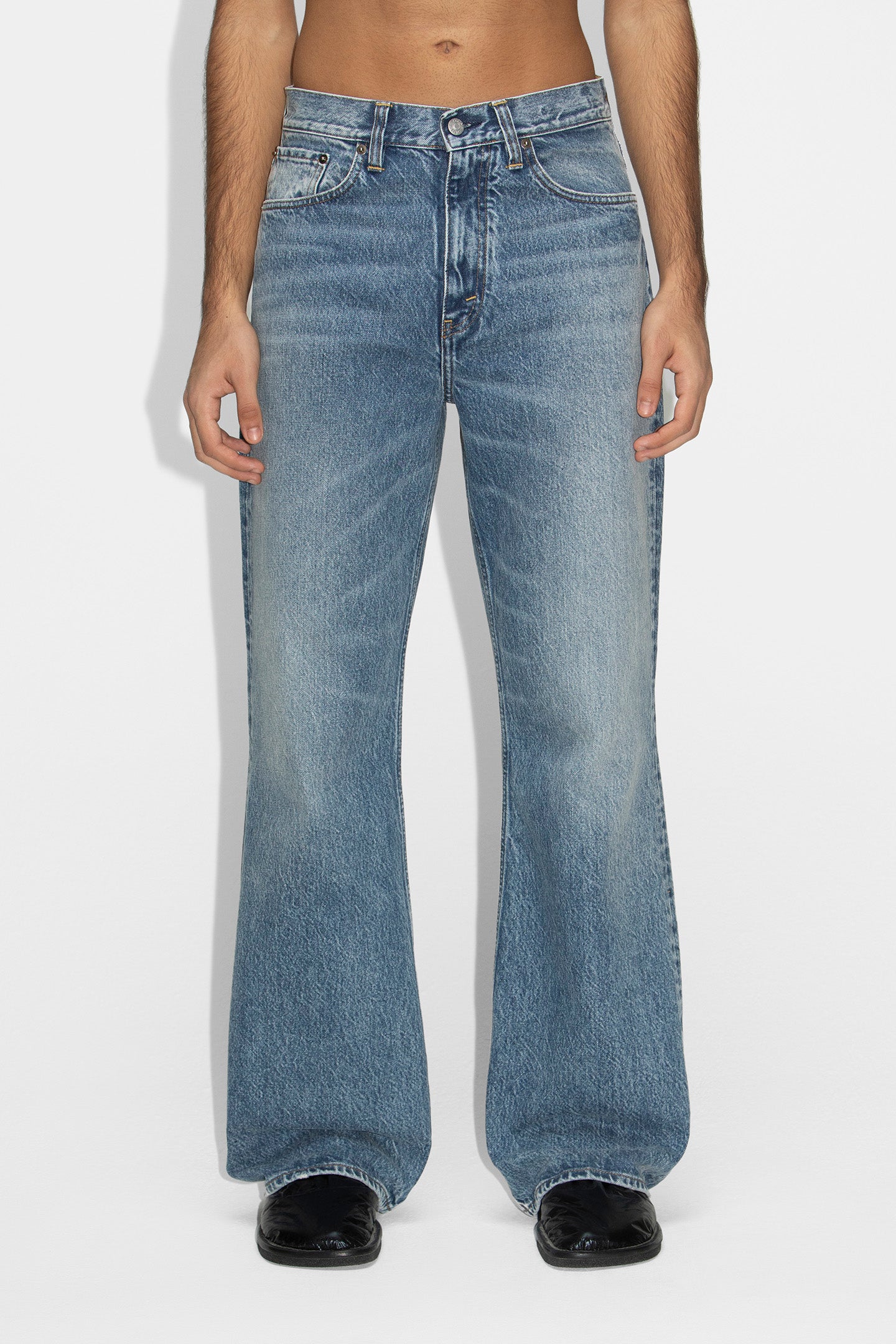 Bootcut Jeans