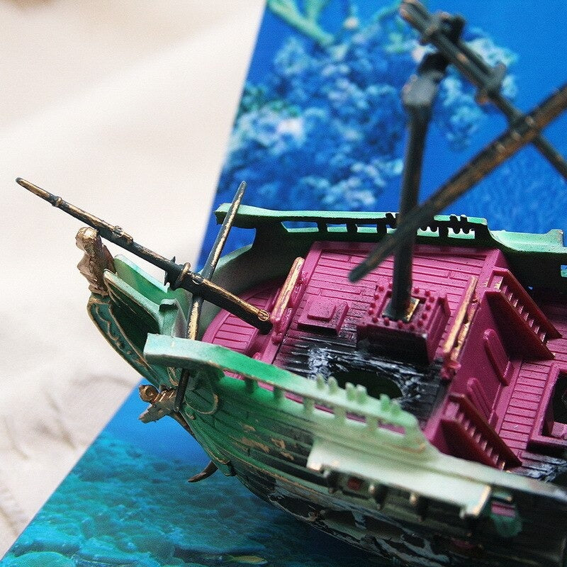 Wreck Sunk Ship Ornament For Aquarium