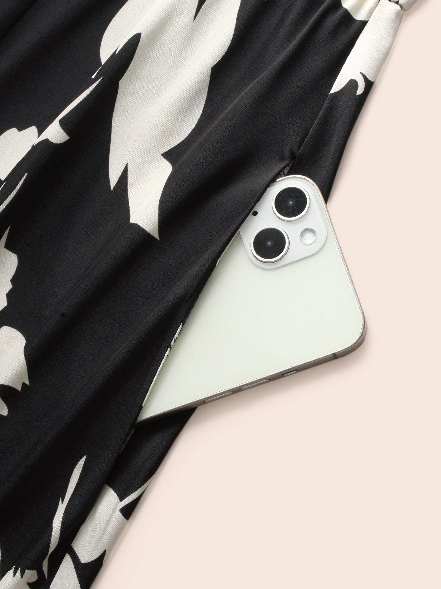 Overlap Collar Silhouette Floral Print Gathered Dress