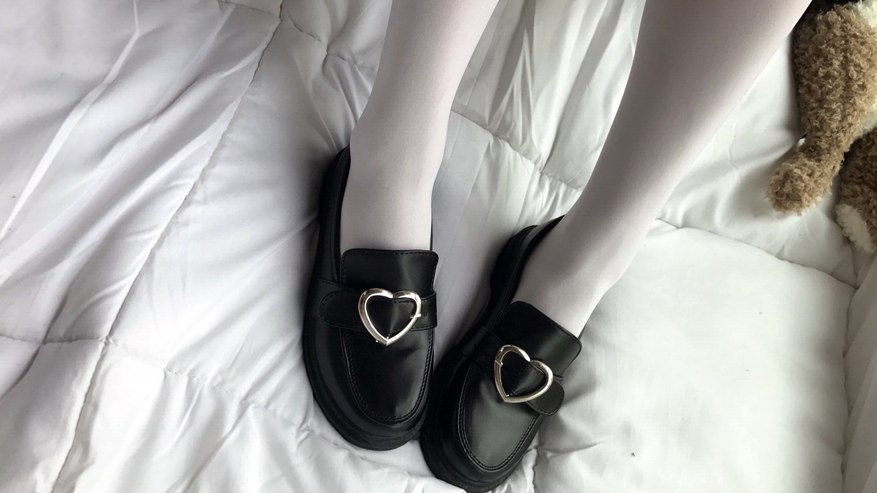 Kfashion love shoes KF25030