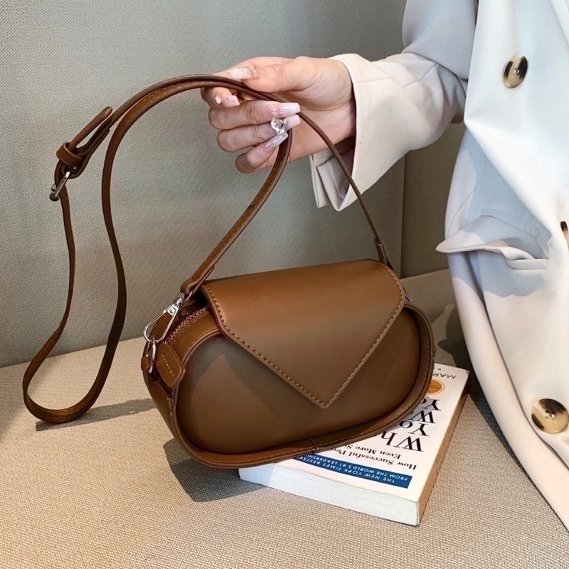 Women's Small Pu Leather Solid Color Streetwear Flip Cover Shoulder Bag