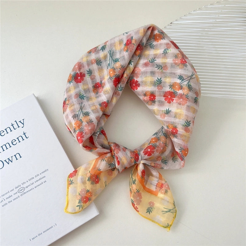 Women's Cartoon Style Cute Sweet Ditsy Floral Cotton And Linen Kerchief
