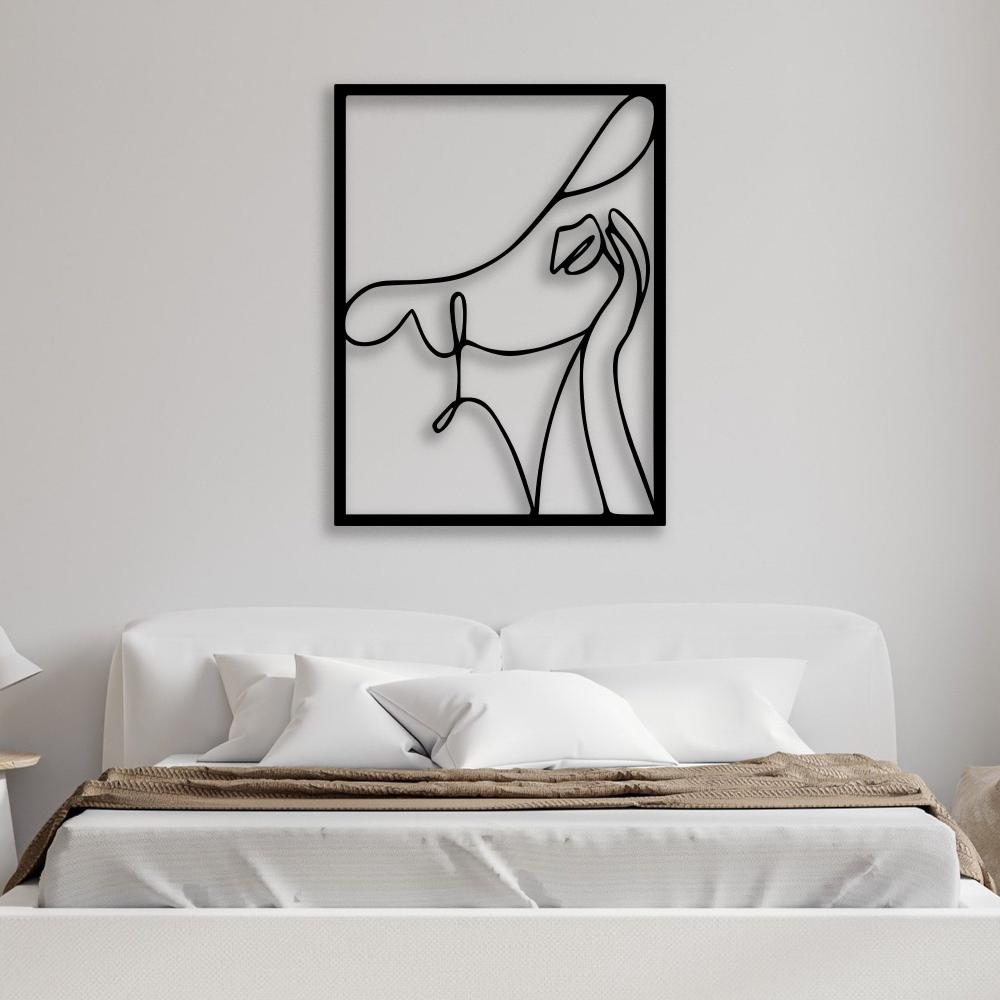 Abstract Woman With Hat Metal Decor