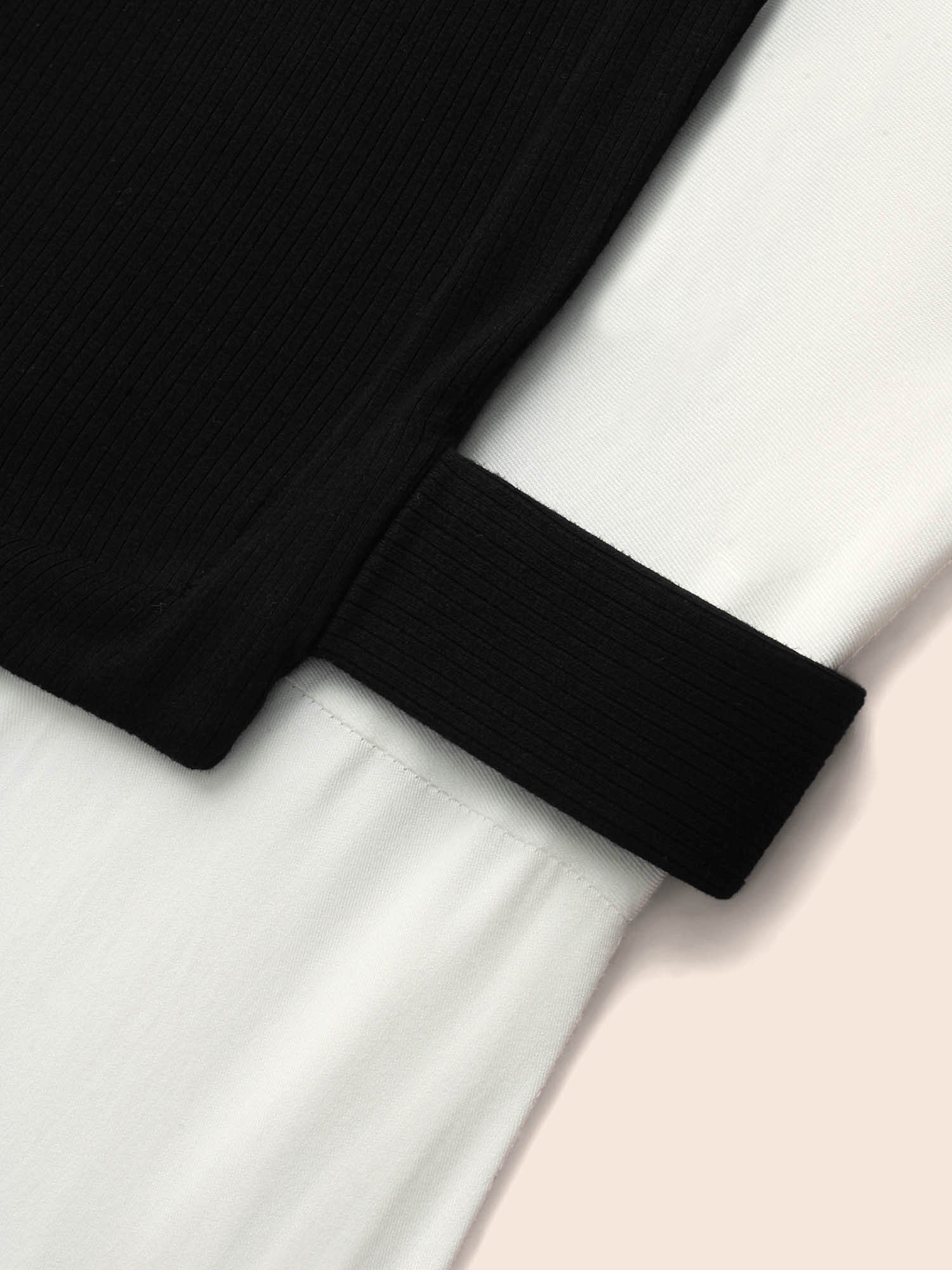 Round Neck Patchwork Contrast Gathered Blouse