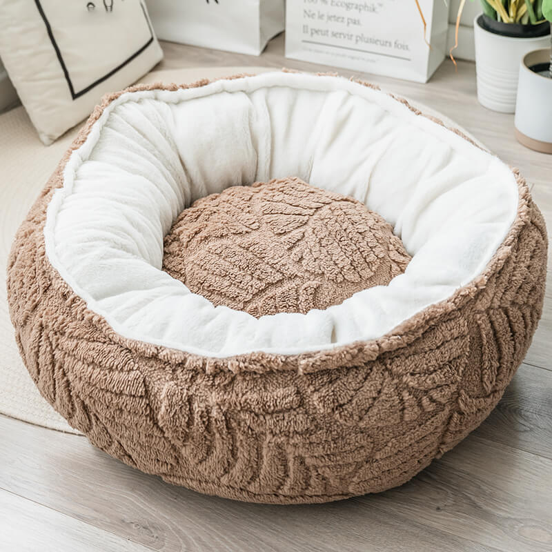 Round Warm Autumn Leaf Dog Calming Bed