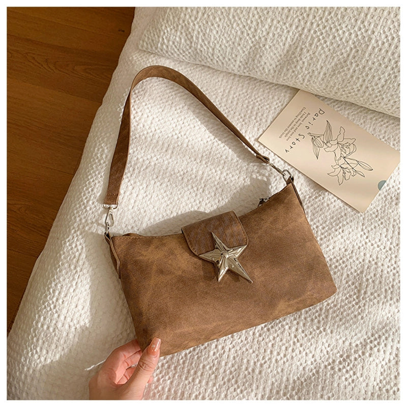Women's Medium Pu Leather Solid Color Streetwear Square Magnetic Buckle Underarm Bag