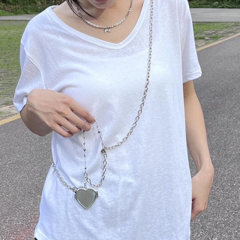 Women's Mini Arylic Solid Color Streetwear Pearls Heart-shaped Lock Clasp Shoulder Bag Crossbody Bag