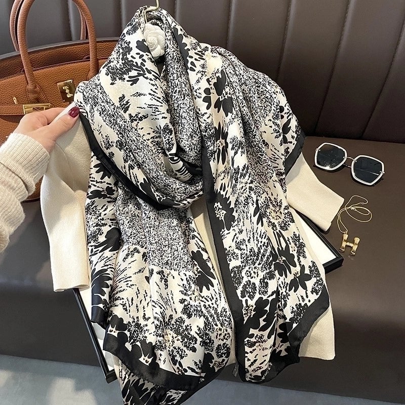 Fashion Silk Scarf (707 Main Color) Nhcj0164-707 Main Color