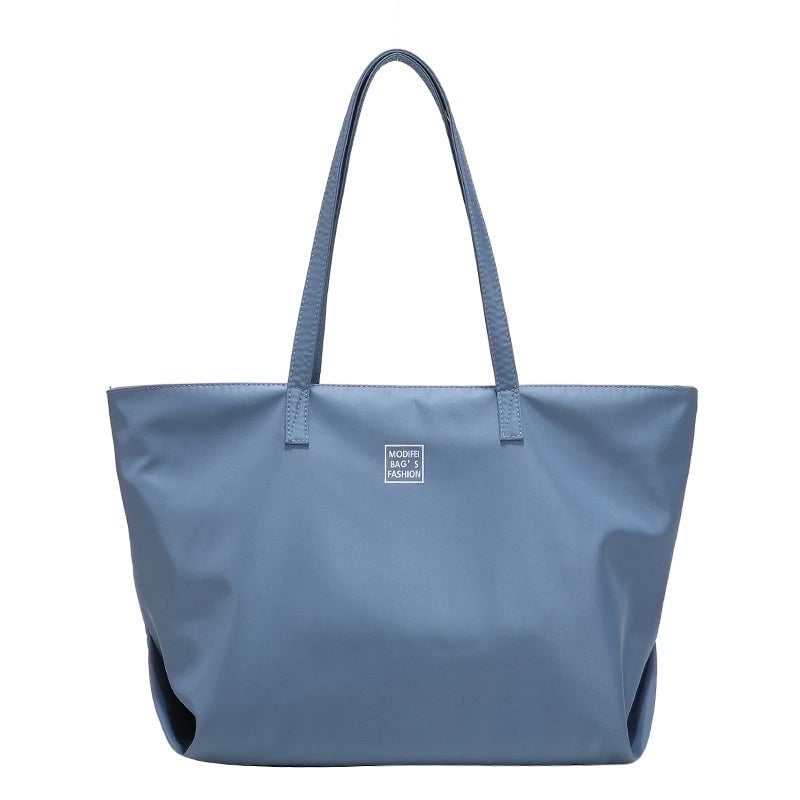 Women's Medium Nylon Solid Color Streetwear Square Zipper Underarm Bag