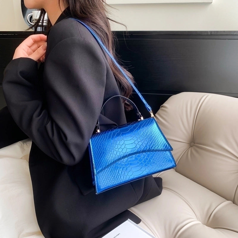 Women's Pu Leather Solid Color Streetwear Square Magnetic Buckle Square Bag