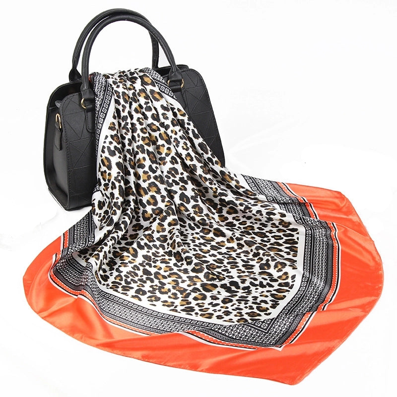 Women's Elegant Streetwear Flower Leopard Chains Print Satin Printing Silk Scarf
