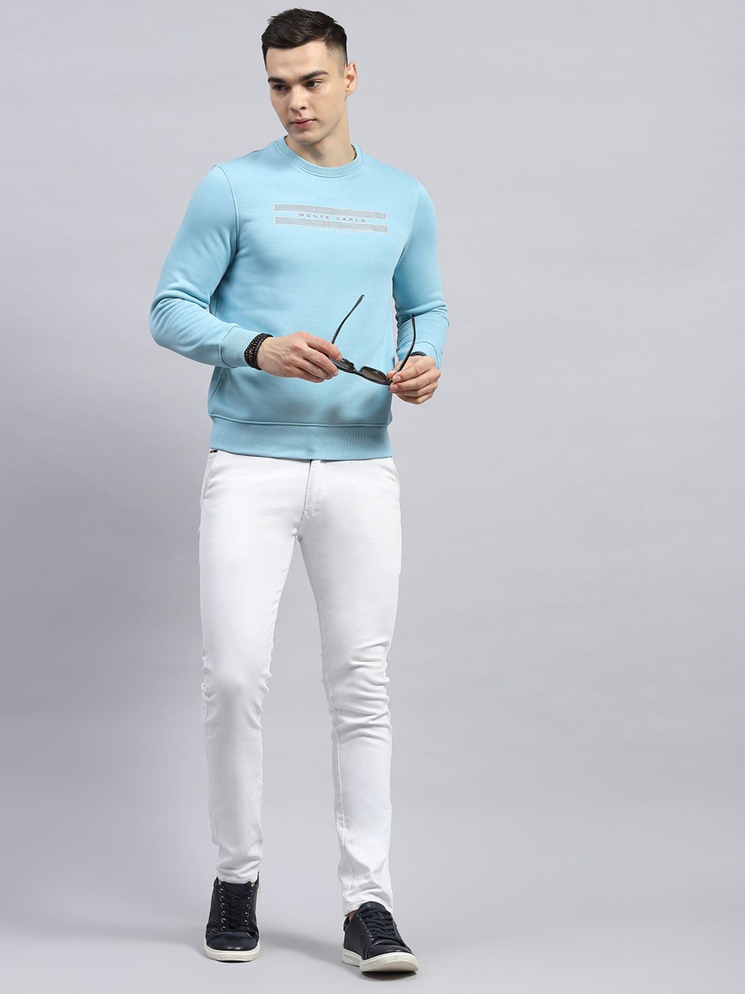 Men Sky Blue Printed Round Neck Full Sleeve Sweatshirt