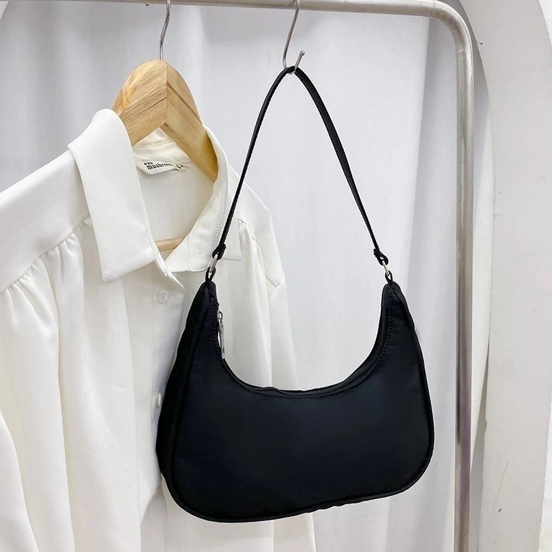Women's Medium Nylon Solid Color Fashion Dumpling Shape Zipper Crossbody Bag