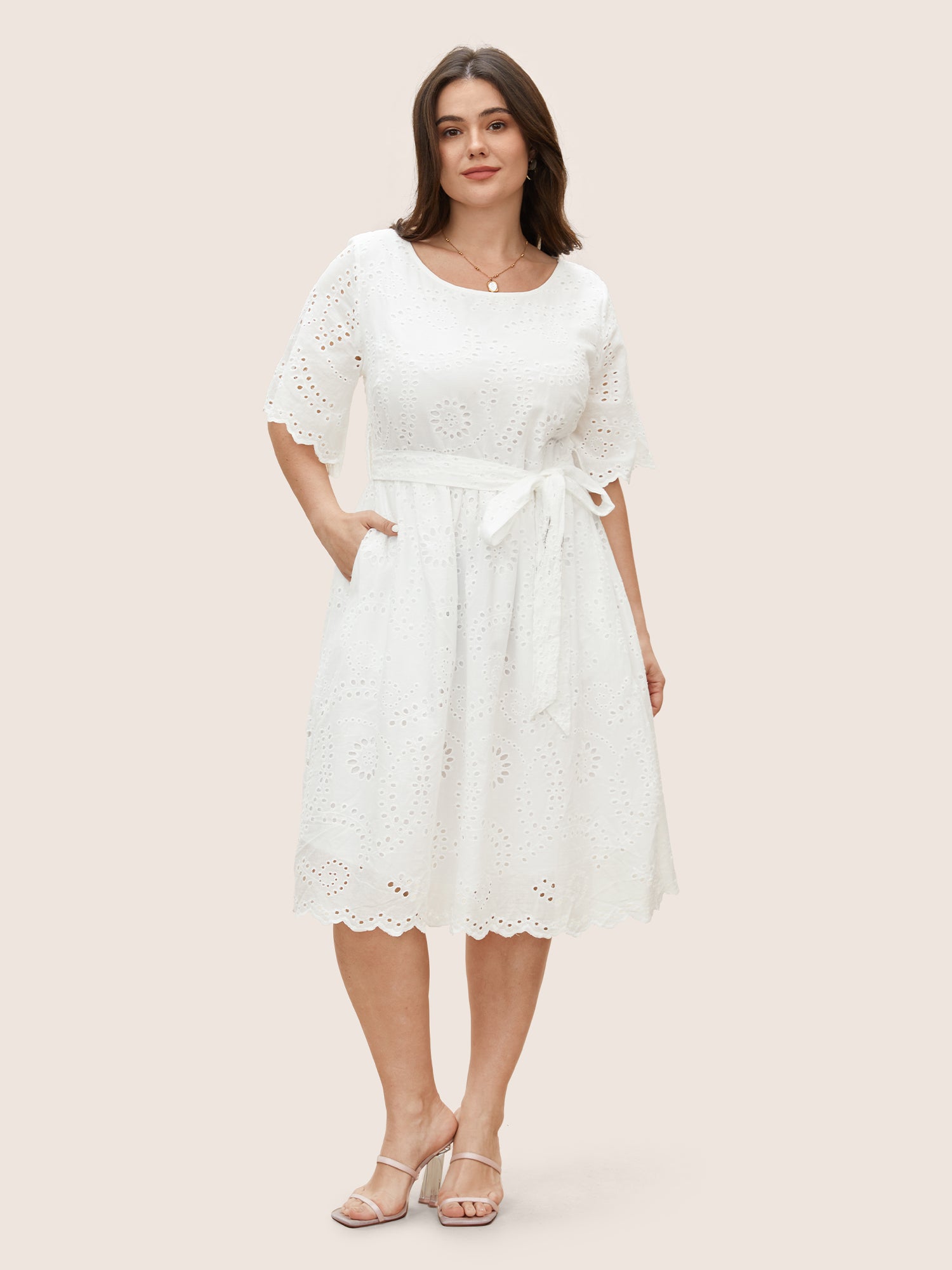 Broderie Anglaise Ruffle Sleeve Ties Dress