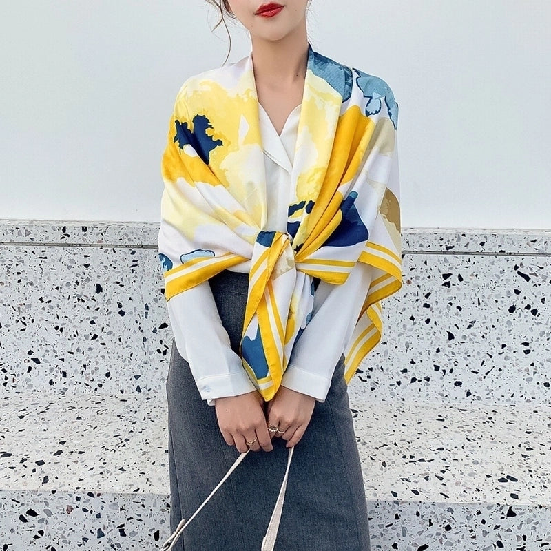 Women's Elegant Minimalist Plant Polyester Silk Scarf