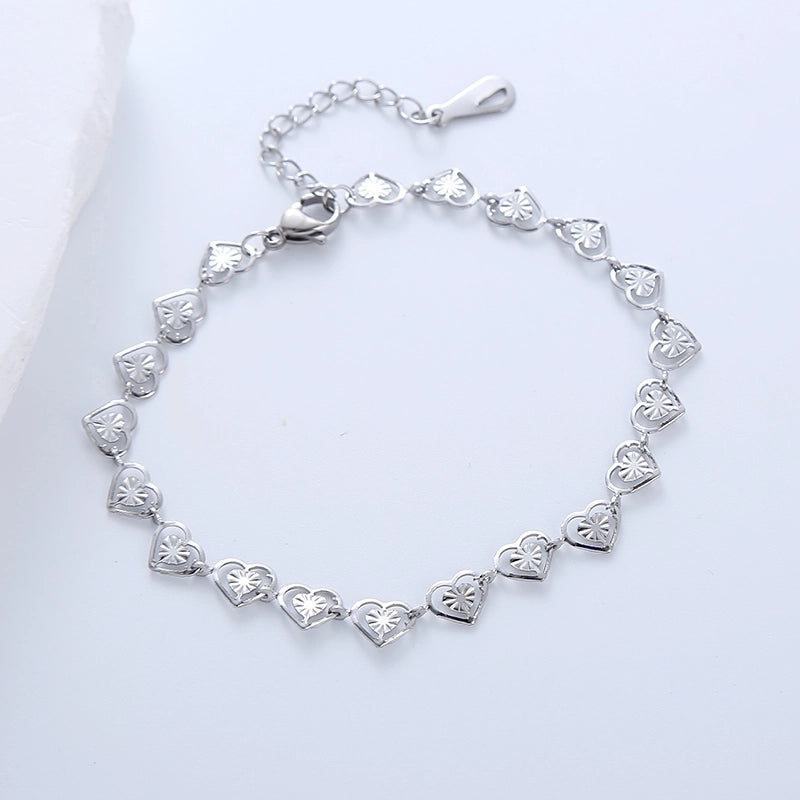 Casual Minimalist Triangle Heart Shape 304 Stainless Steel 18K Gold Plated No Inlaid Bracelets In Bulk
