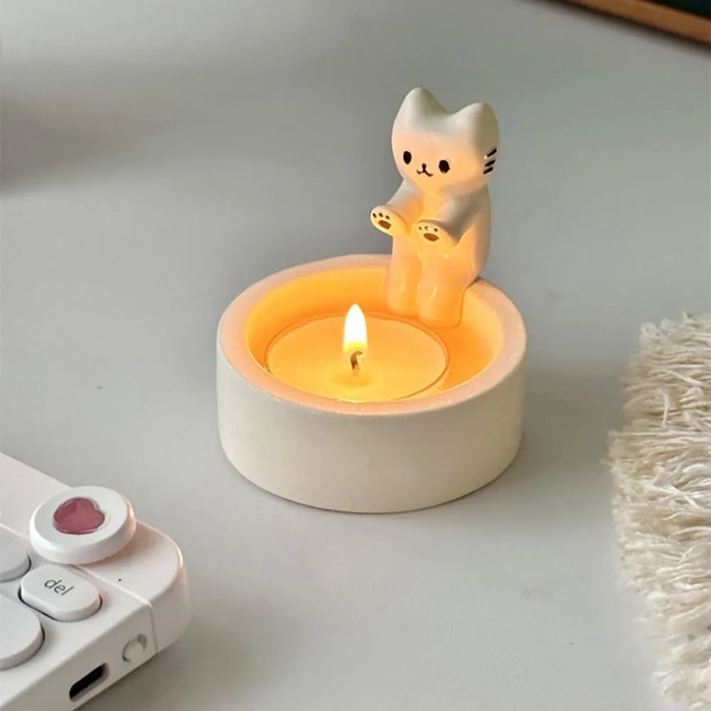 Cute Cat Candle Holder Mini Resin Candlestick Decoration For Home