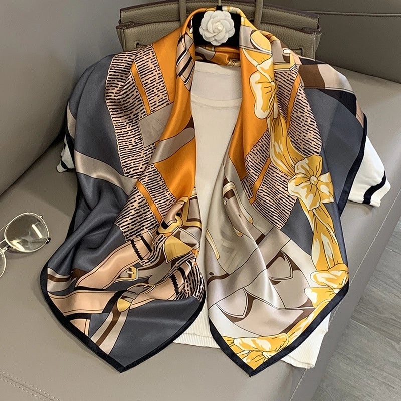Women's Elegant Minimalist Printing Silk Printing Silk Scarf