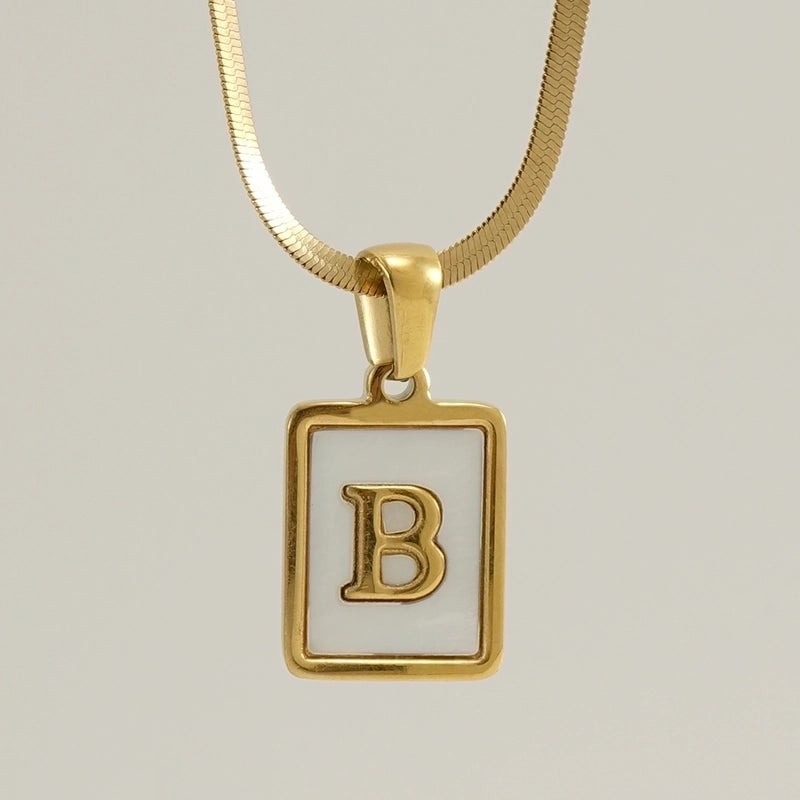 Stainless Steel 18K Gold Plated Casual  Plating Inlay Letter Shell Pendant Necklace