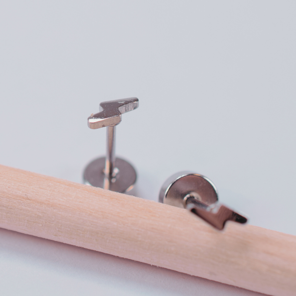 Tiny lightning  studs - Silver