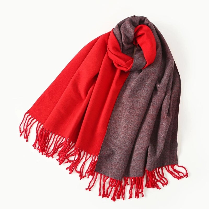 Women's Elegant Minimalist Color Block Imitation Dehaired Angora Tassel Scarf