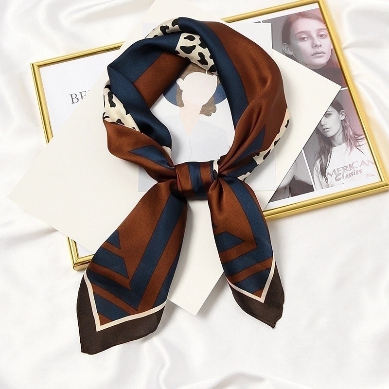 Women's Sweet Geometric Satin Silk Scarf
