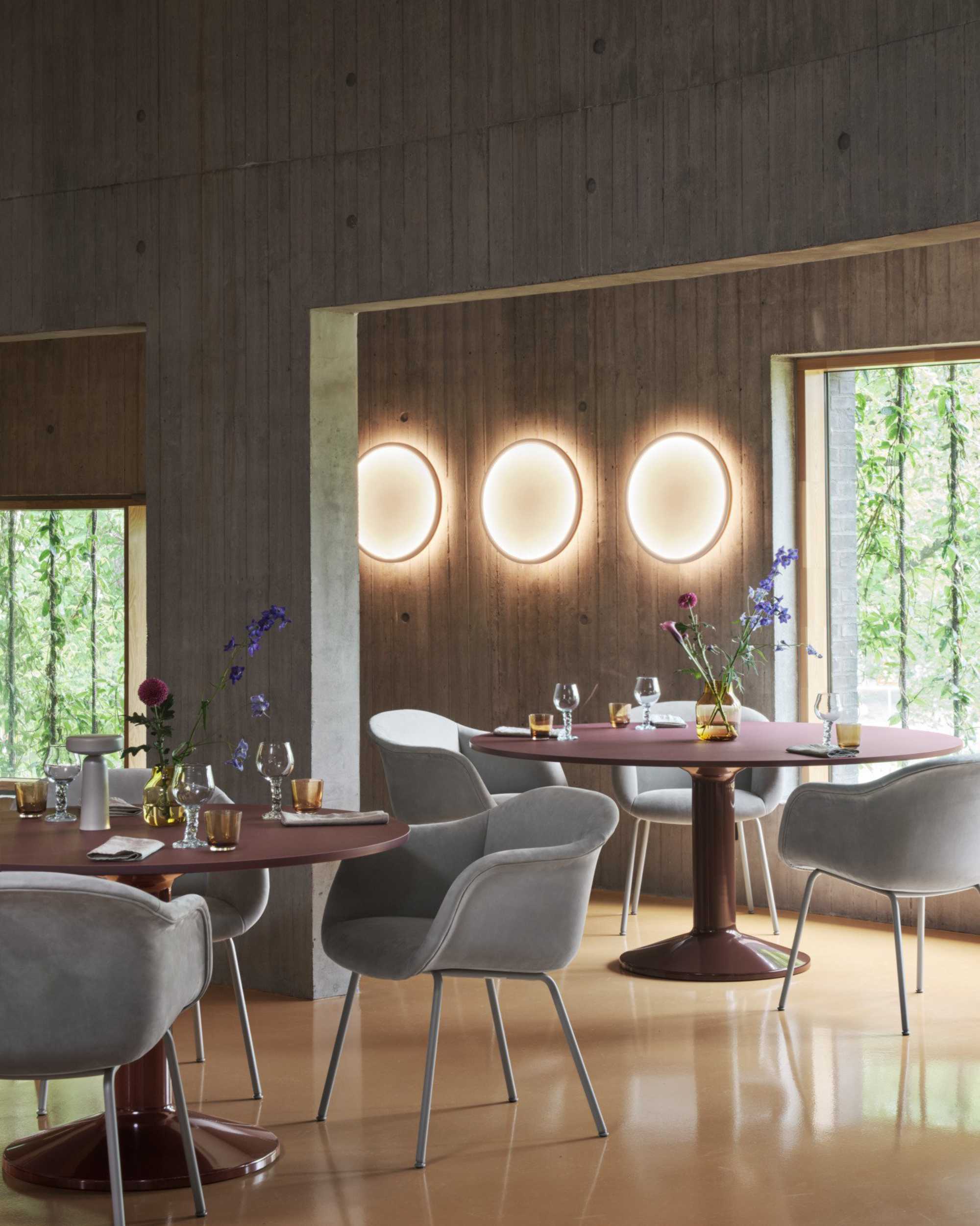 Calm Wall Lamp