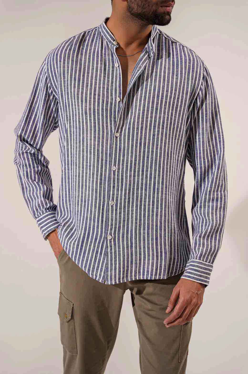 STRIPE BUTTON DOWN SHIRT